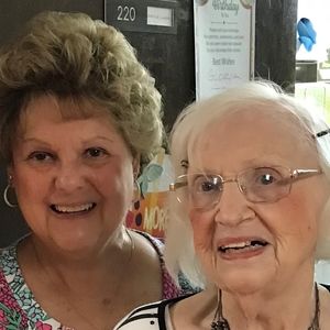 Meet your Posher, Ellen